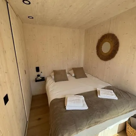 Tatil Evi 10gardens Mobile No 4 With Sauna And Jacuzzi